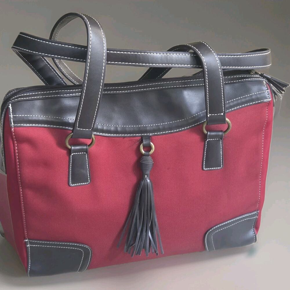 Targus Black Women's Laptop Bag Nylon Vegan Leather 16x13x3 in Double Handles